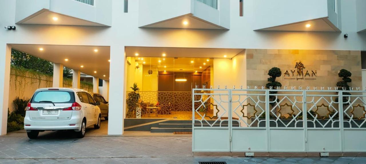 Ayman Syariah Hotel Surabaya Ngoại thất bức ảnh